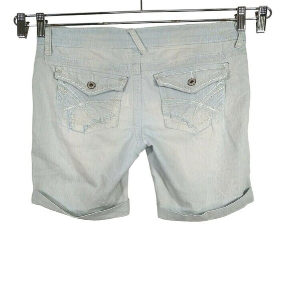 Rue 21 Denim Jean Shorts Women Size 6 Light Wash Ripped Cuffed Flap Pockets - Picture 4 of 9